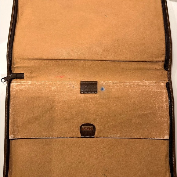 Authentic Early 90/ late 80s Gucci portfolio - Picture 9 of 12